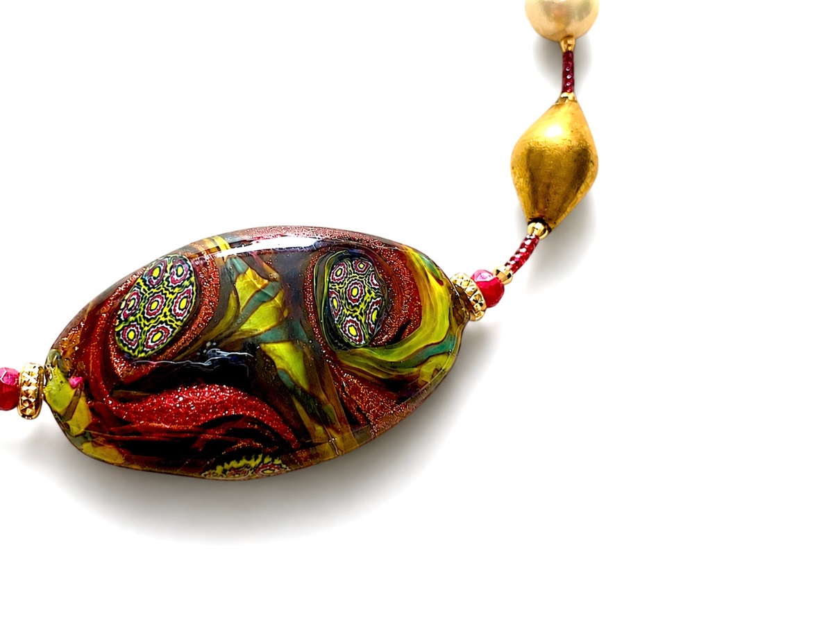 Venetian glass bead necklace handcrafted by Maurizio Lotter 09