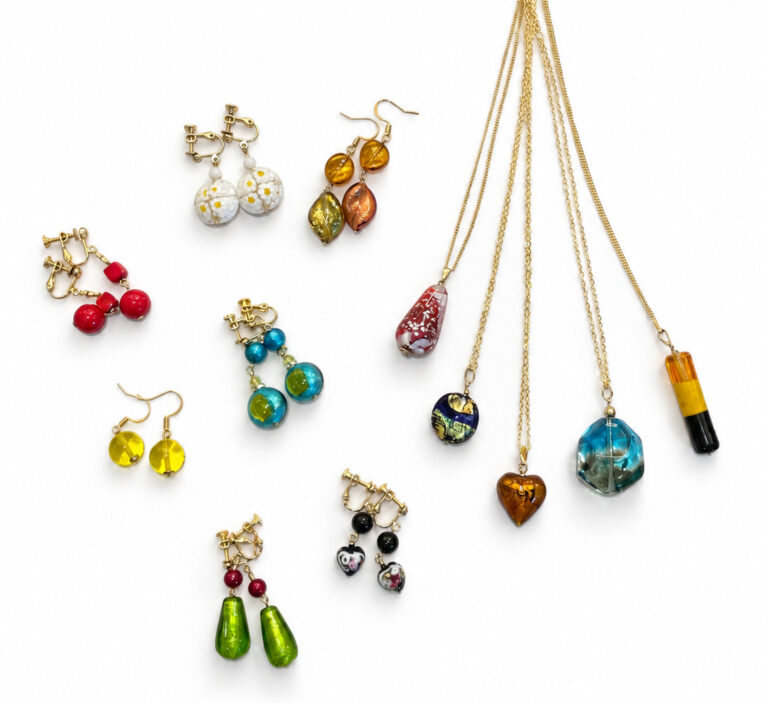 Quick order of handcrafted Venetian glass accessories
